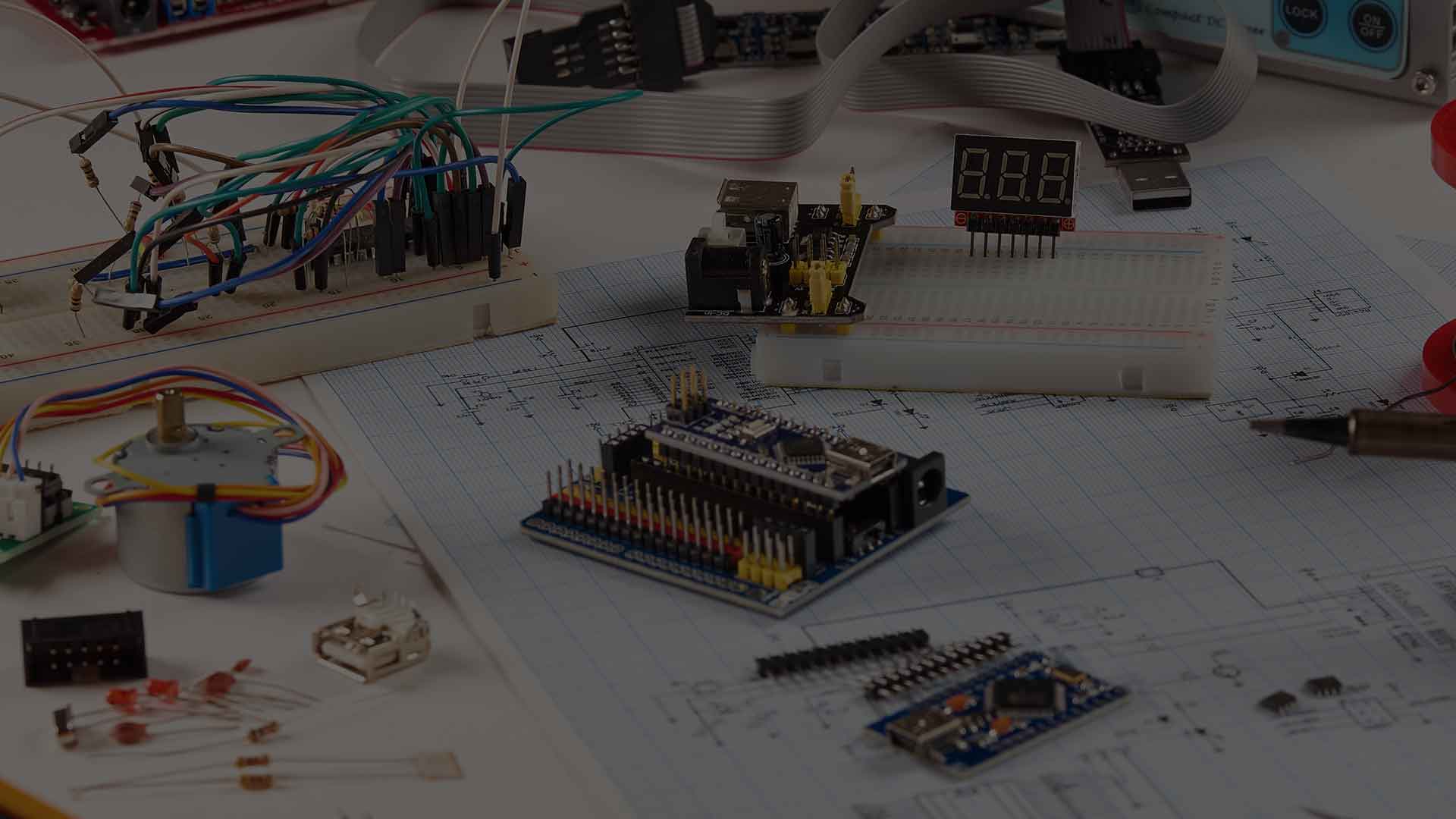 دورة البرمجة والروبوتات